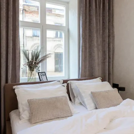 Apartament Romari дорошенка 13 Lwów