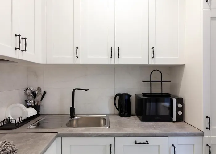 Romari дорошенка 13 Львів